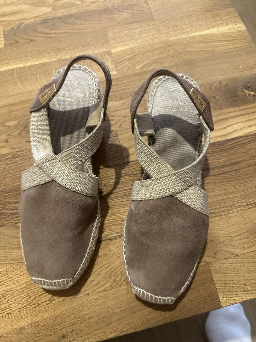 Damenschuhe: Tons Pons Keilabsatz Espadrilles Grösse 36 Braunes Leder – Gebraucht aus Zürich von Gazo_11
