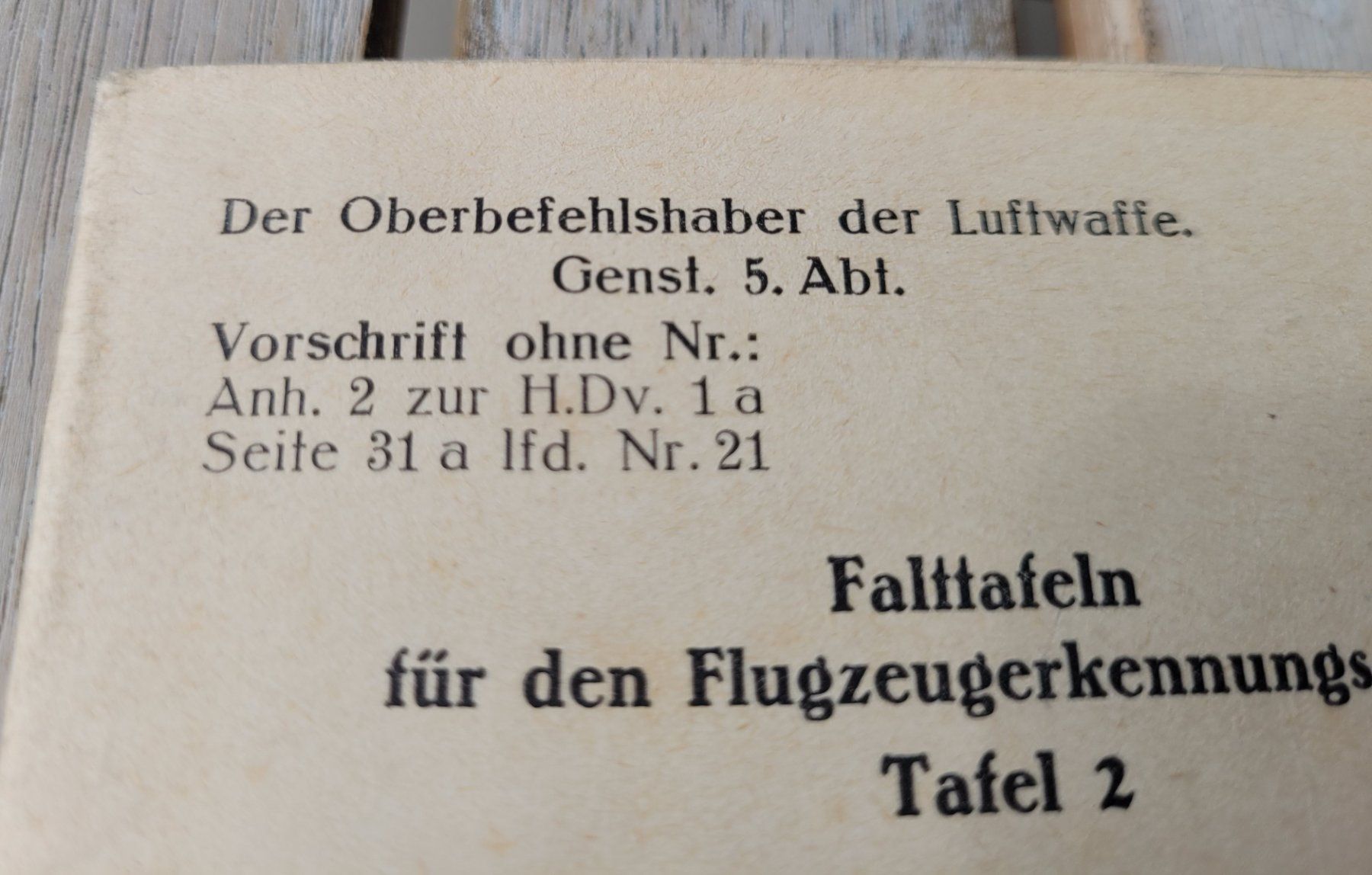 Uniformi: Wehrmacht Dienstvorschrift – Usato da Kriens venduto da KTP 1