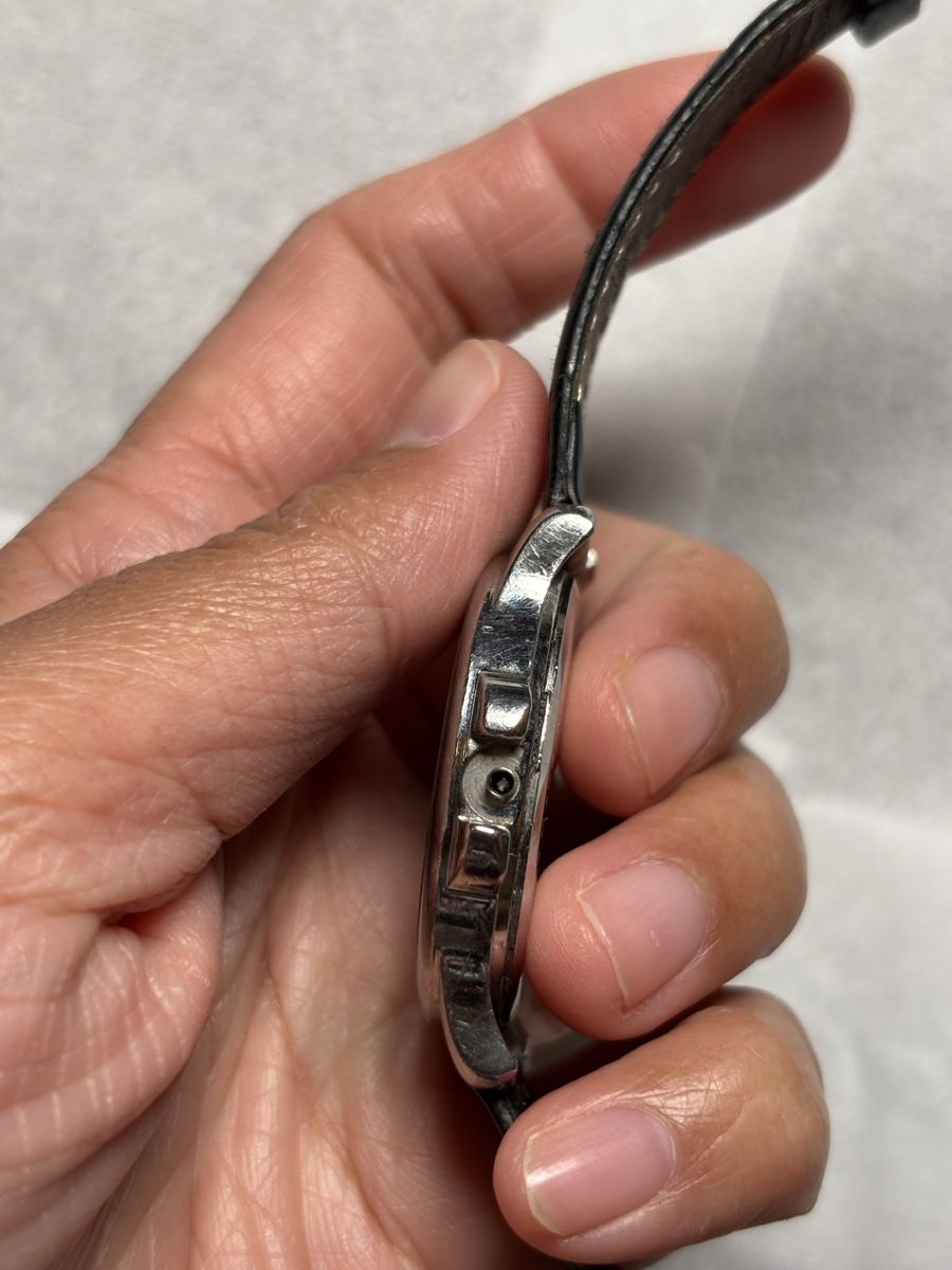Swiss Orologi: Vintage watch – Difettoso da Confignon venduto da Second_Hand_Ch 1
