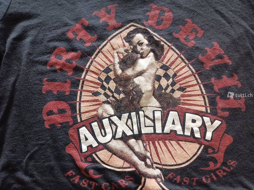 T-shirt: T Shirt S Dirty Devil – Usato da Riedholz venduto da bri_fr7s 1