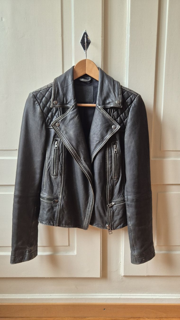 Allsaints Vestes: ALLSAINTS Lederjacke – D'occasion à Zürich par cremiska