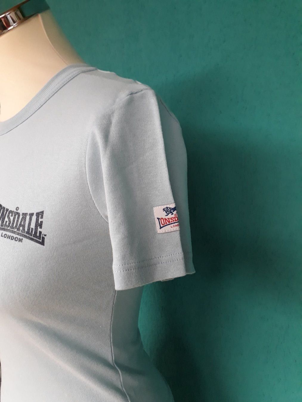 Lonsdale Top: Lonsdale Top – Nuovo (secondo la descrizione) da Amriswil venduto da bambigirl 1