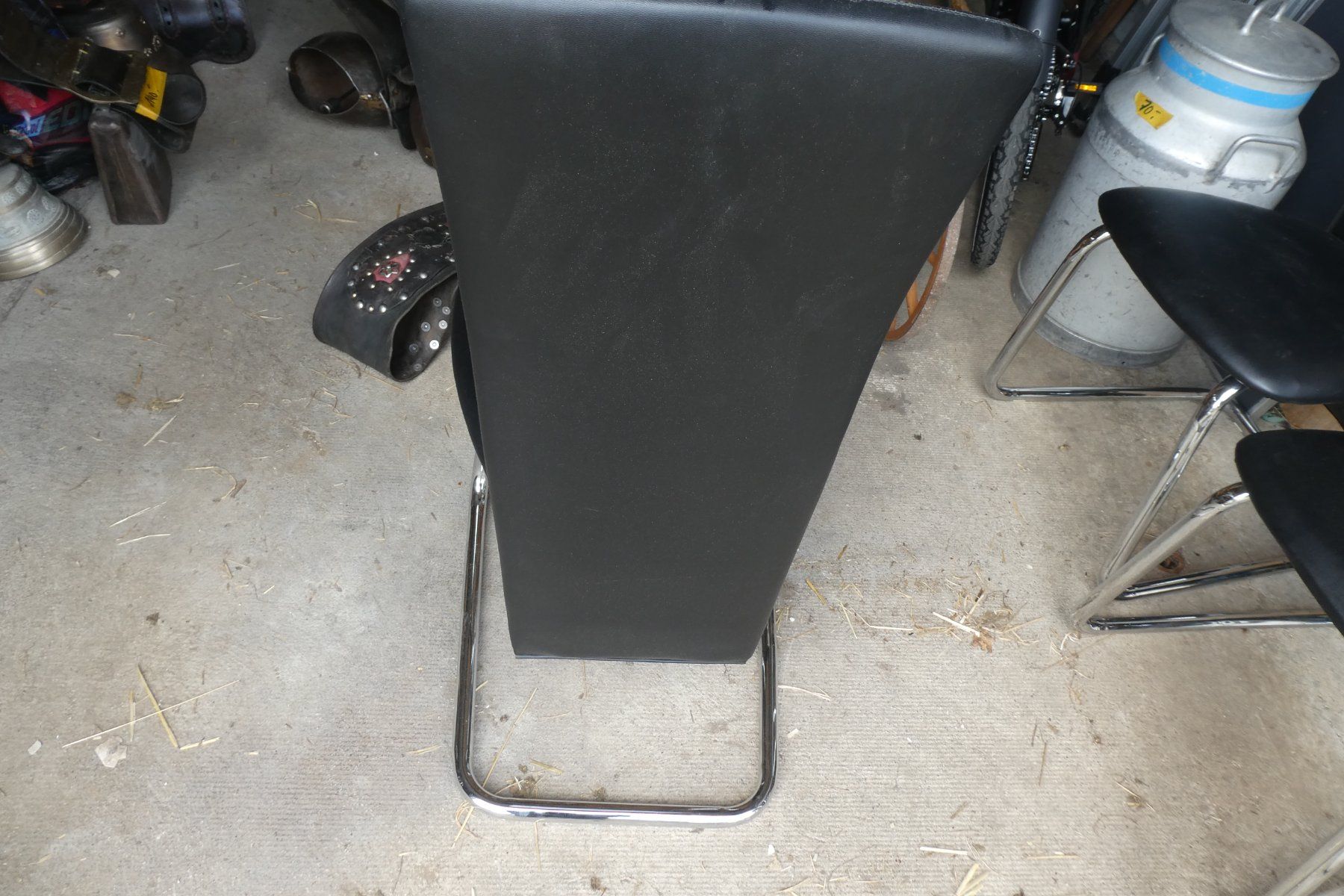Sedie: 4 chaises en skaï – Usato da Fontaines NE venduto da monloisir 4
