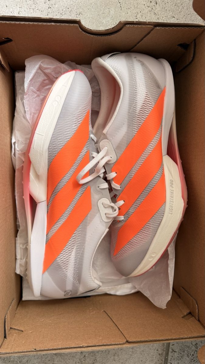 Adidas Scarpe da uomo: Adidas Adizero Prime SP 4 – Nuovo (secondo la descrizione) da Zäziwil venduto da sanamey 1