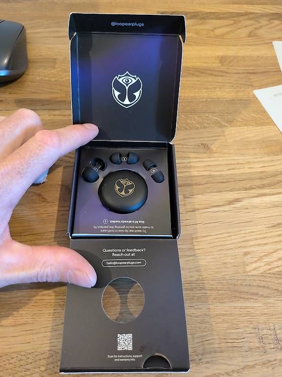 Cuffie: Loop Switch 2 Tomorrowland Edition  – Nuovo e nell'imballaggio originale da Bern venduto da DwalinD 1
