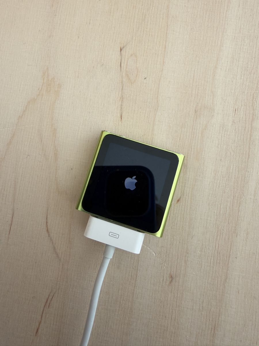 Apple Lettore multimediale portatile: Apple iPod Nano 6. Generation grün – Usato da Aarau venduto da inf_xj5w