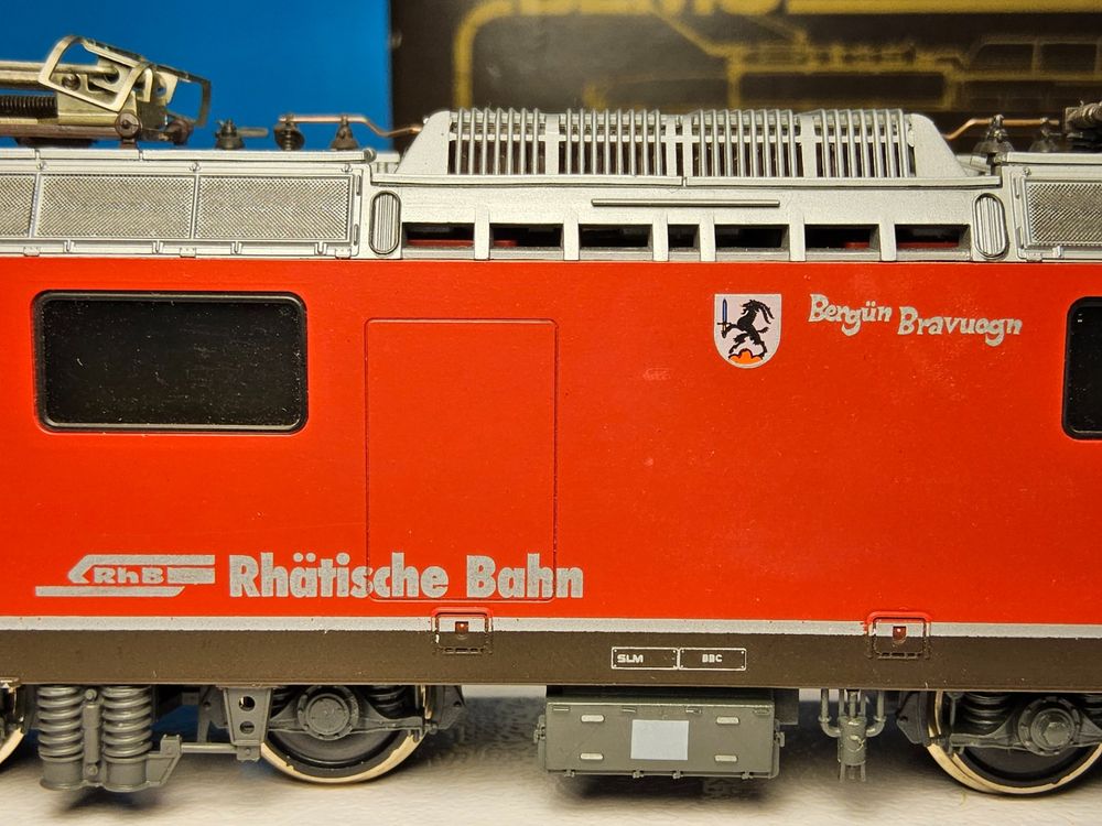 Bemo Modelleisenbahnen: BEMO 125818 Vitrinenmodell _ RhB Ge 4/4 II _ 618 _ Bergün – Gebraucht aus Uerikon von Airport68 8