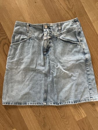 Rock aus Denim von Closed Grösse 29 guter Zustand