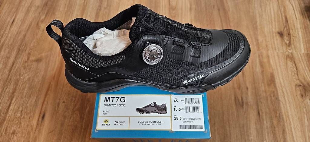 Bike Schuhe Neuwertig, Gr 45, Shimano Gore Tex, SH-MT701 GTX (Gebraucht ...
