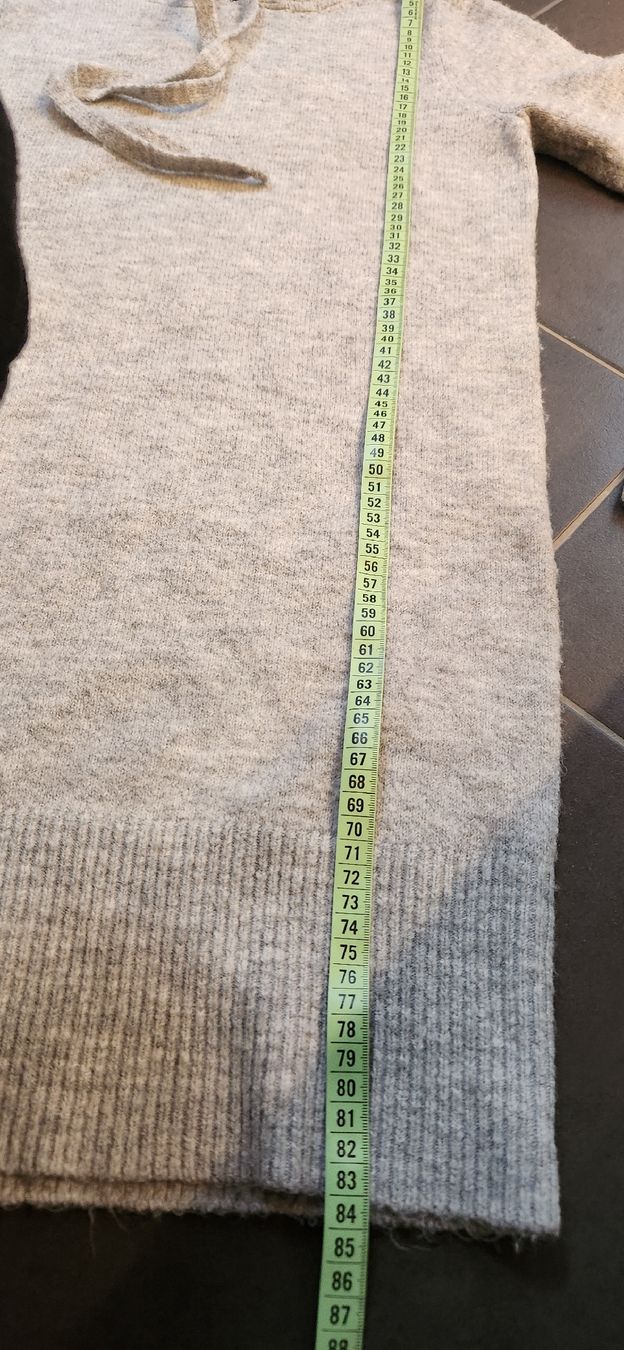 Vestiti: Warmes Strickkleid Gr. S – Usato da Lyss venduto da Urma5 2