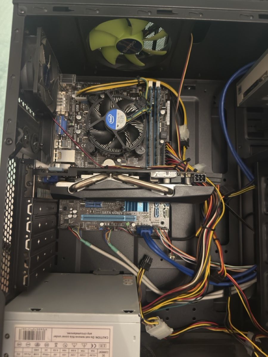 PCs: Computer – Gebraucht aus Zürich von dnlyy 1