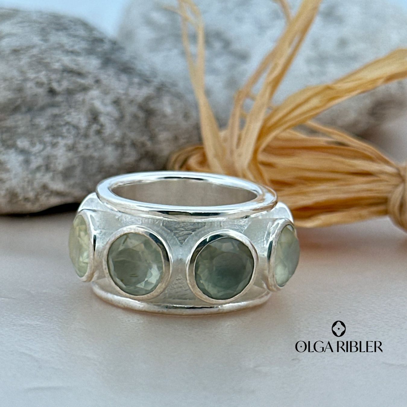 Olga Ribler Anelli: Memory Ring mit Prehnit – Sterling Silber Gr 56 – Nuovo (secondo la descrizione) da Luzern venduto da byolgaribleroutlet 3