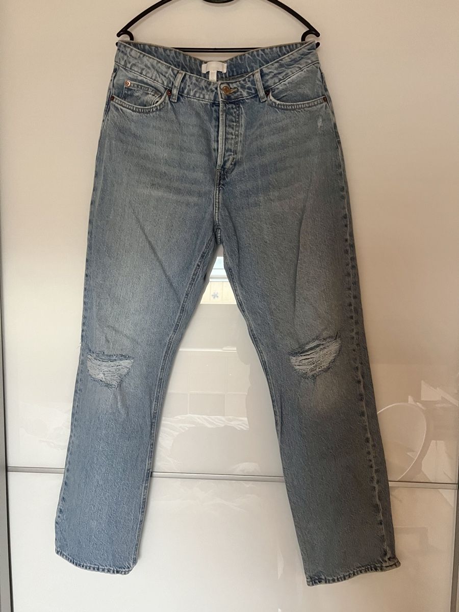 H&M Jeans: Pantalon jeans - h&m - taille 42 – Gebraucht aus Bossonnens von noemie_01