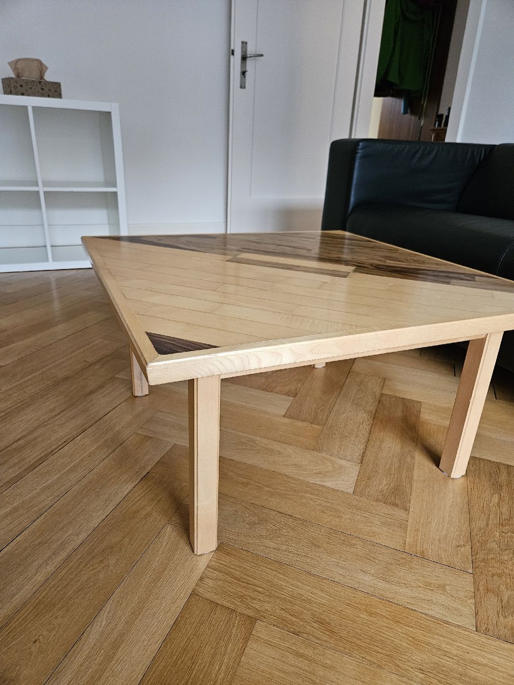 Tavoli: Couchtisch aus Ahorn - Schnäppchen – Usato da Basel venduto da sxtyfrty 2