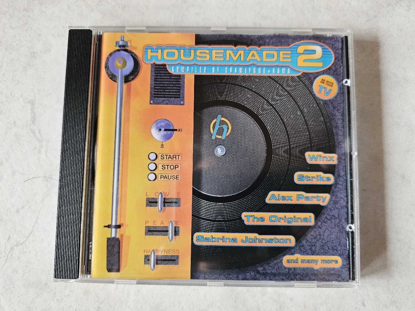 CD: Housemade 2  -  By Gramlynne + Kama – Usato da Schneisingen venduto da backstore24