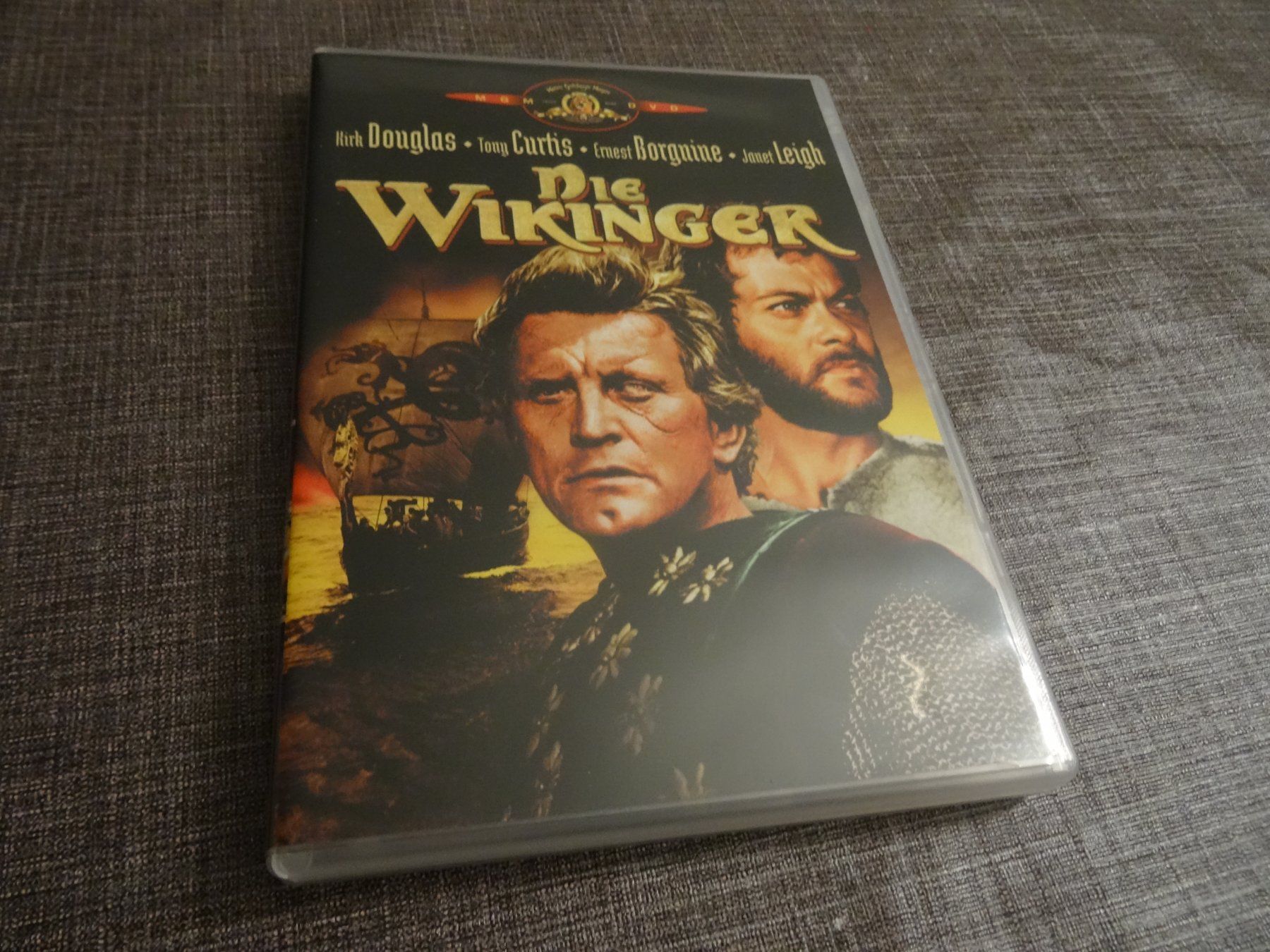Alle DVDs: Die Wikinger DVD – Gebraucht aus Olten von Disc-Verkauf