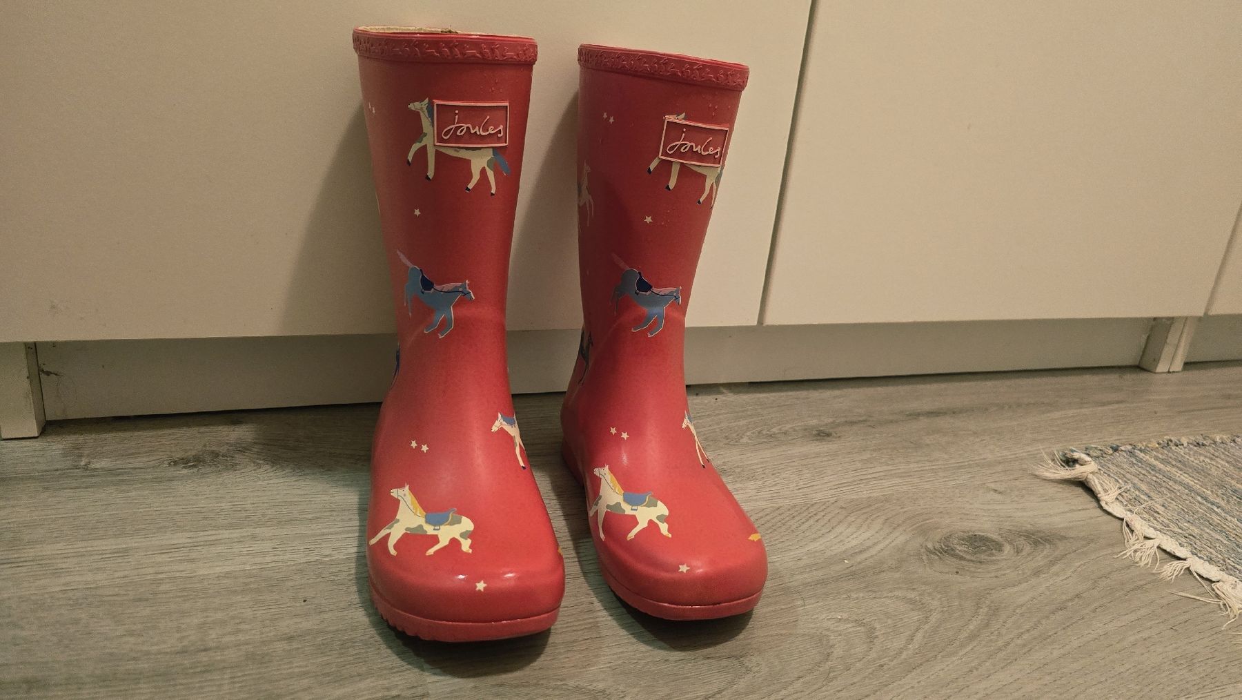 Scarpe per ragazze: Gummistiefel Joules gr. 34 – Usato da Wängi venduto da tamaso11 1
