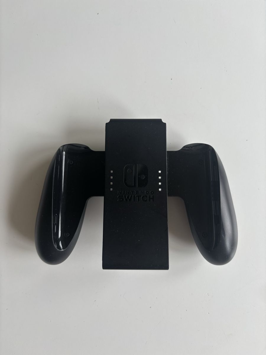 Nintendo Konsolen: Nintendo Switch OLED+Zubehör+Extra Pro Controller - Wie Neu – Gebraucht aus Birmensdorf ZH von alex89_zh 6
