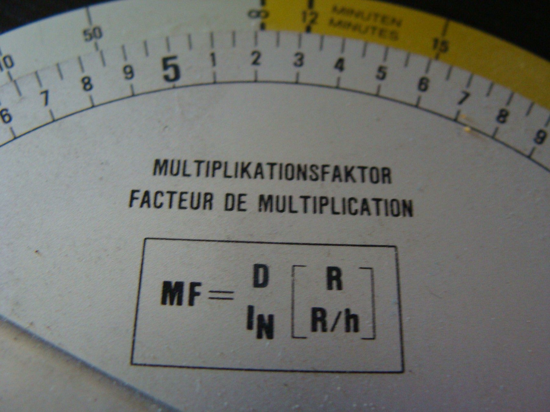 Schweizer Armee Armi bianche: Dispositif militaire, détecteur de radiations + calculations – Usato da Cuarny venduto da hen_g7hn 5