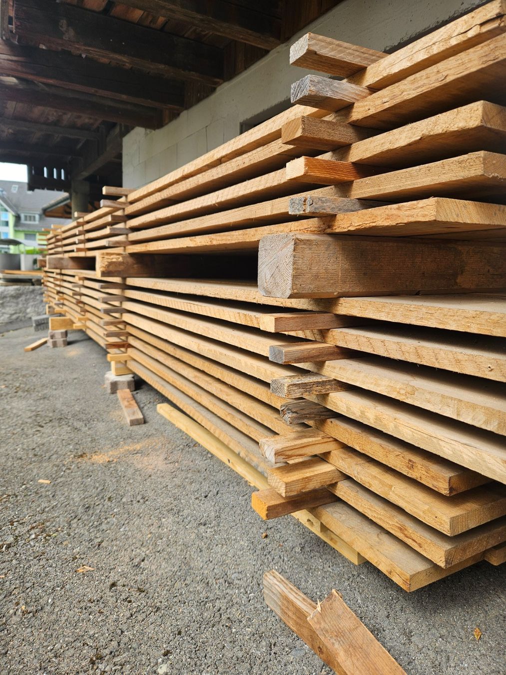 Articoli in legno: Eukalyptus Bretter trocken 1,6m3 – Nuovo (secondo la descrizione) da Affoltern am Albis venduto da TrommelGarage 5