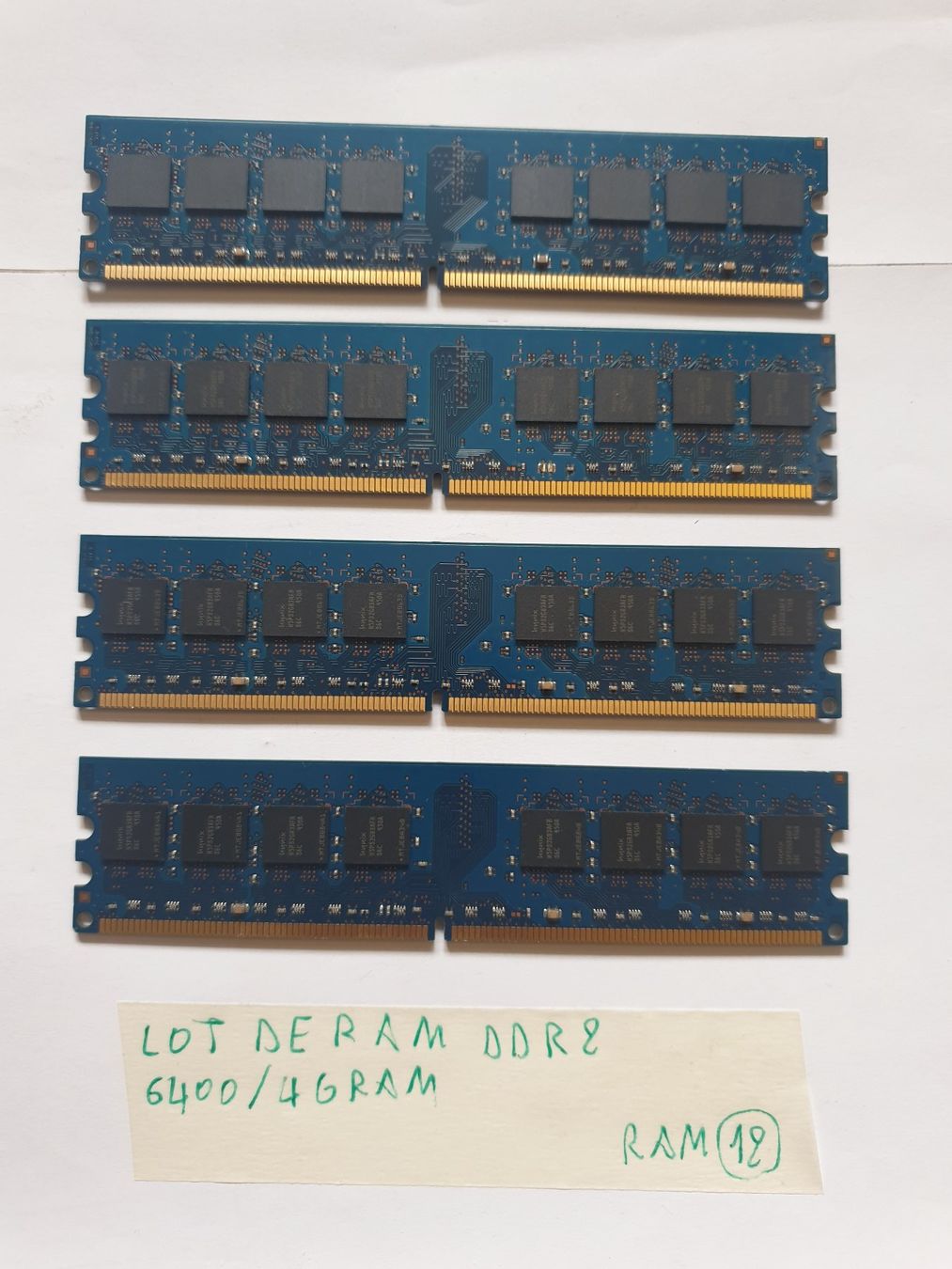 Corsair Mémoires / RAM: RAM  DDR2 / 6400 / 2Gram – D'occasion à Moudon par Amaroli7 1