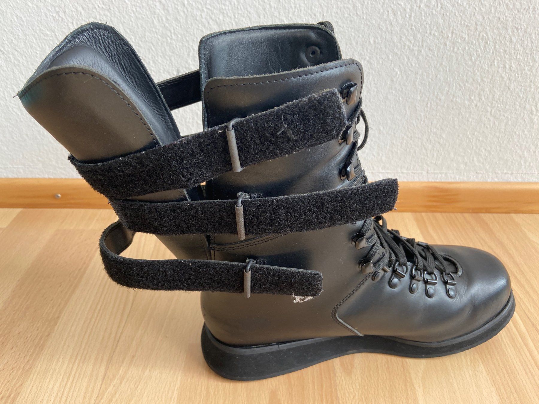 Herrenschuhe: TechnoBoots Archillessehnenschutz Gr.41 – Gebraucht aus Meggen von palm8888