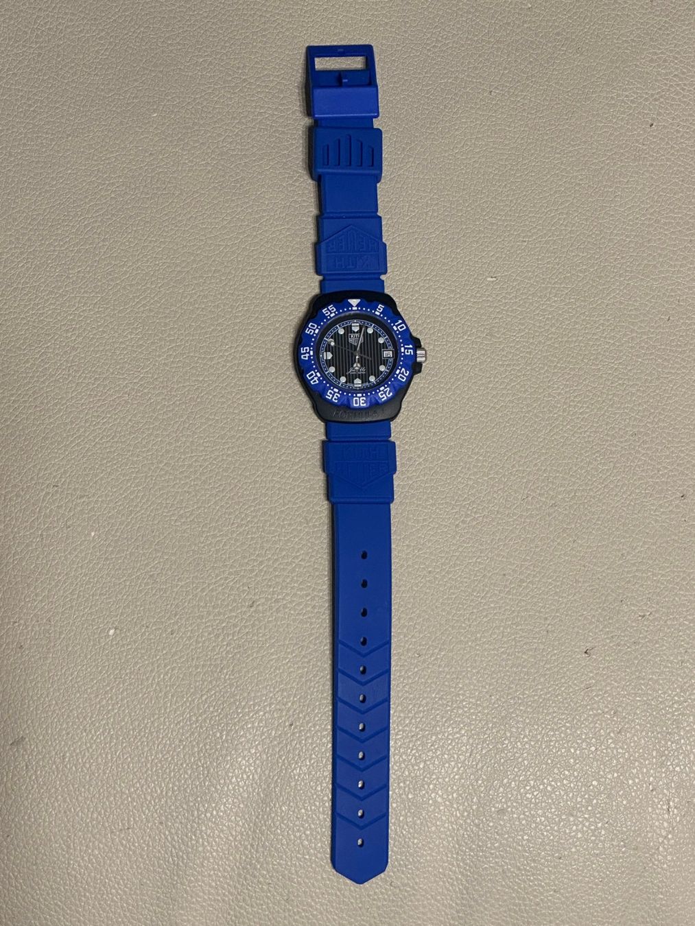 Tag Heuer Orologi: TAG Kith – Nuovo e nell'imballaggio originale da chambesy venduto da Bouille 1