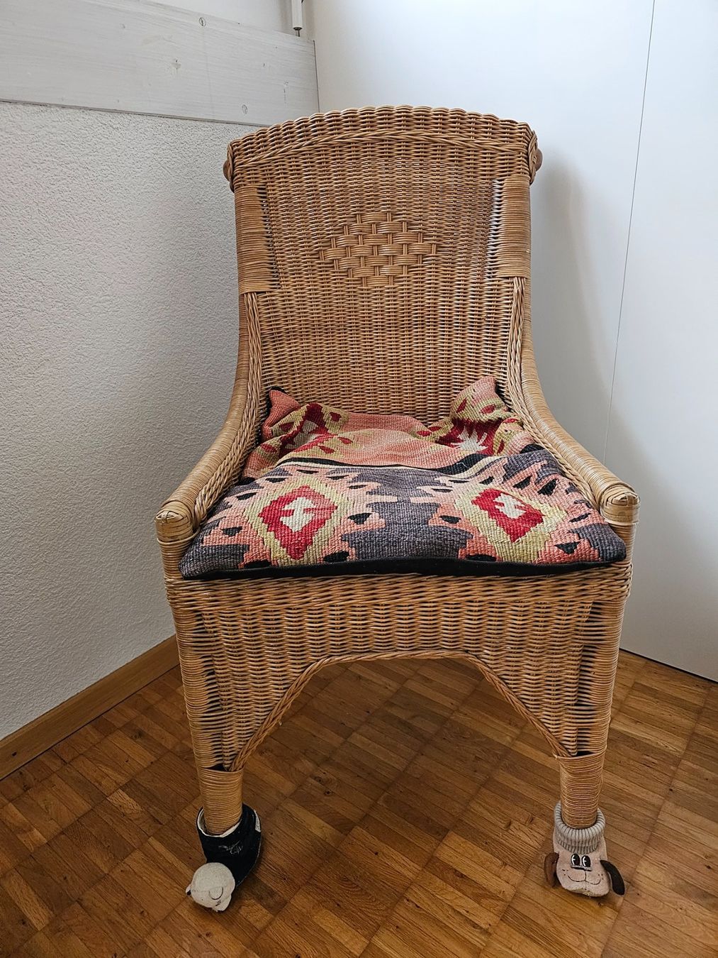 Stühle: Korbstuhl – Gebraucht aus Stettlen von  2