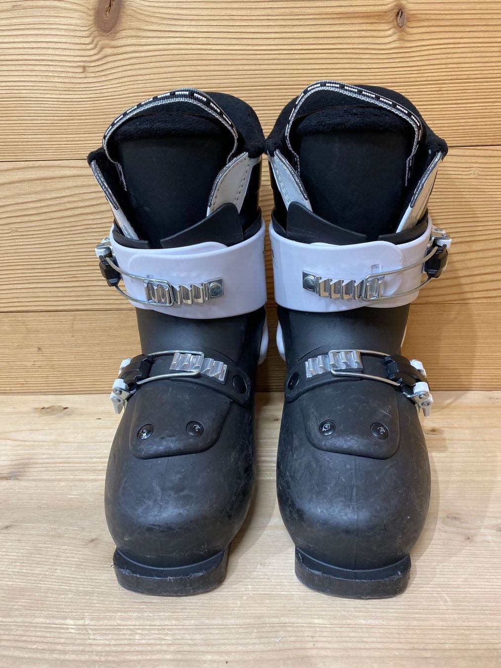 Head Scarpe per ragazzi: Skischuhe, Head Z2, Grösse 34 – Usato da Schwarzsee venduto da Sidecut