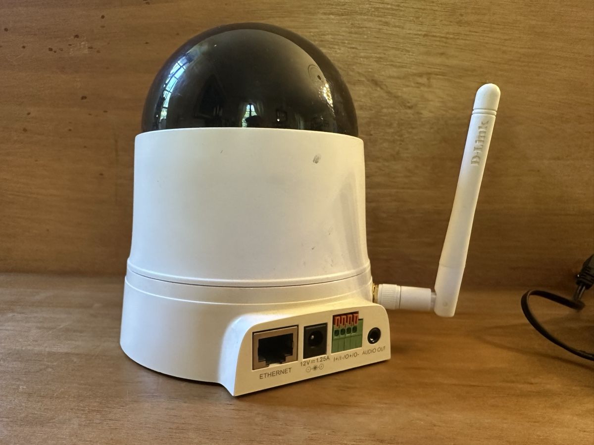 Dlink Webcams: D-Link Cloud PTZ Camera DCS-5222L – D'occasion à Russin par applenic 1