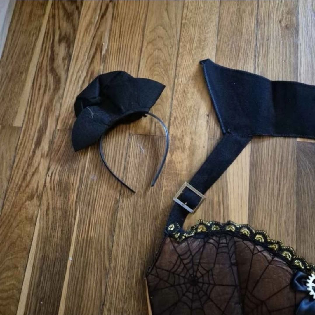 Kostüme: déguisement halloween  – Gebraucht aus Versoix von Lenas9 4