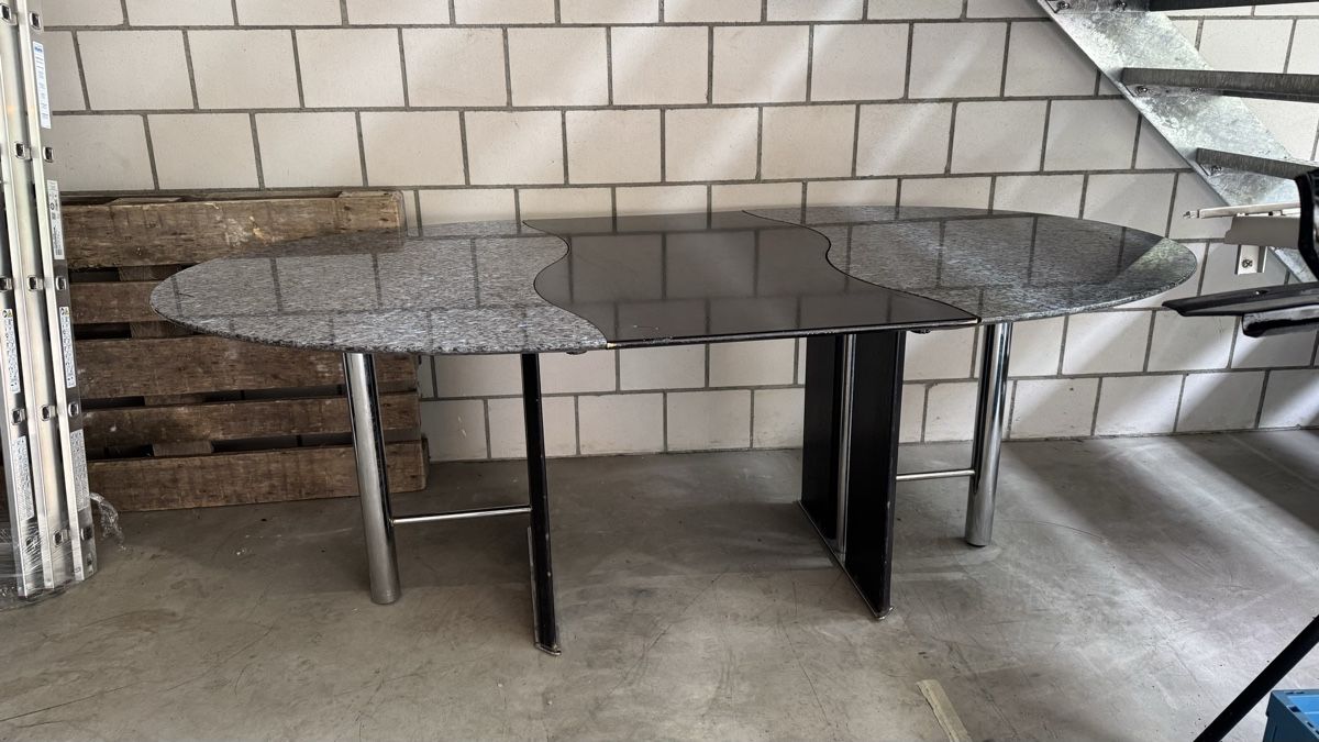 Tische: Esstisch / Stammtisch Massiv Granit – Gebraucht aus Därligen von mai_lz9l 1