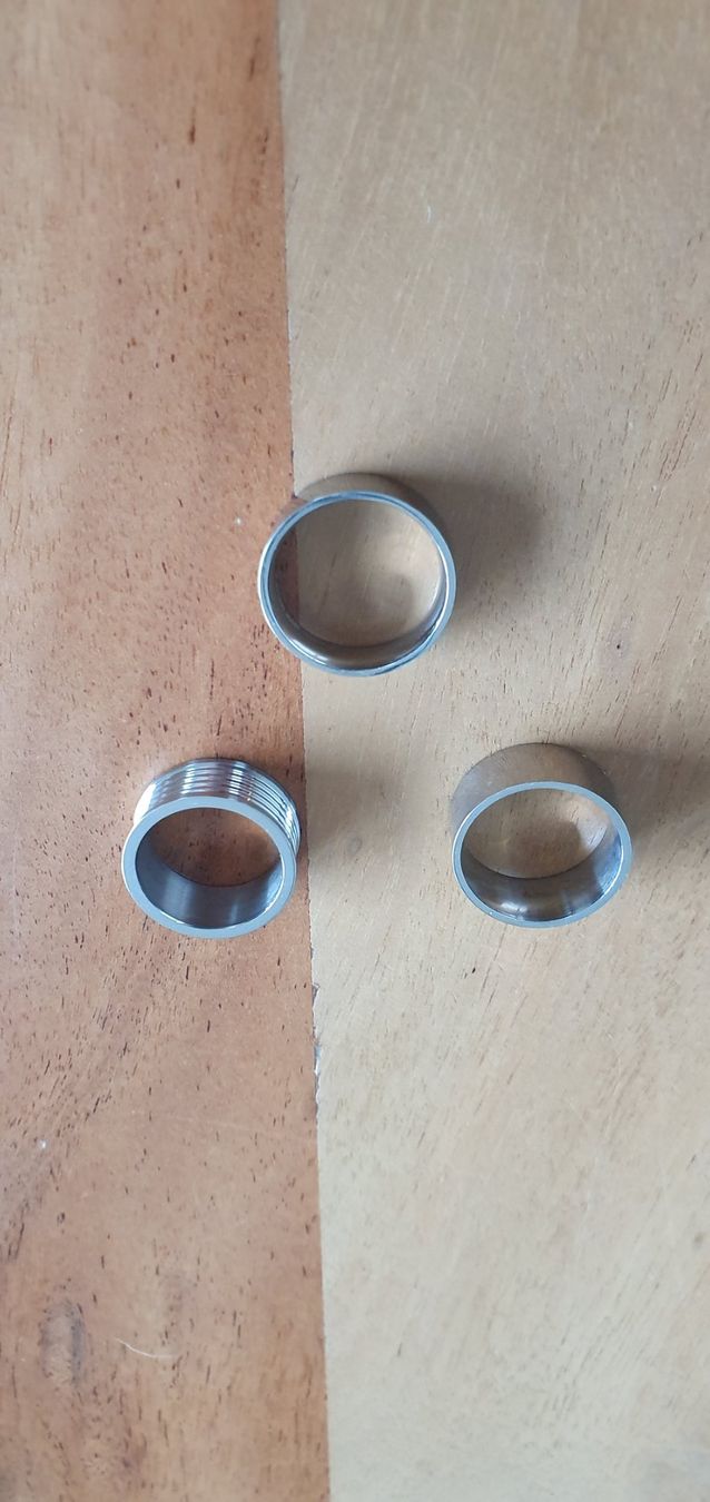 Bagues: Trilogy Ring Set aus Edelstahl 3 Ringe. – D'occasion à Zürich par Leica.C89