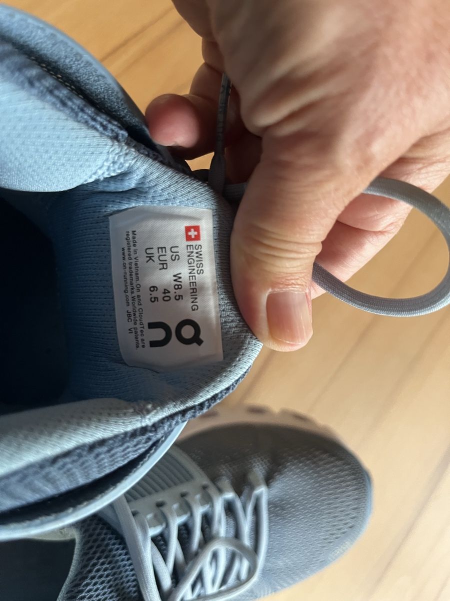 On Chaussures femmes: On Cloudtec Laufschuhe Gr.40 – D'occasion à Winterthur par sonnentag01 3