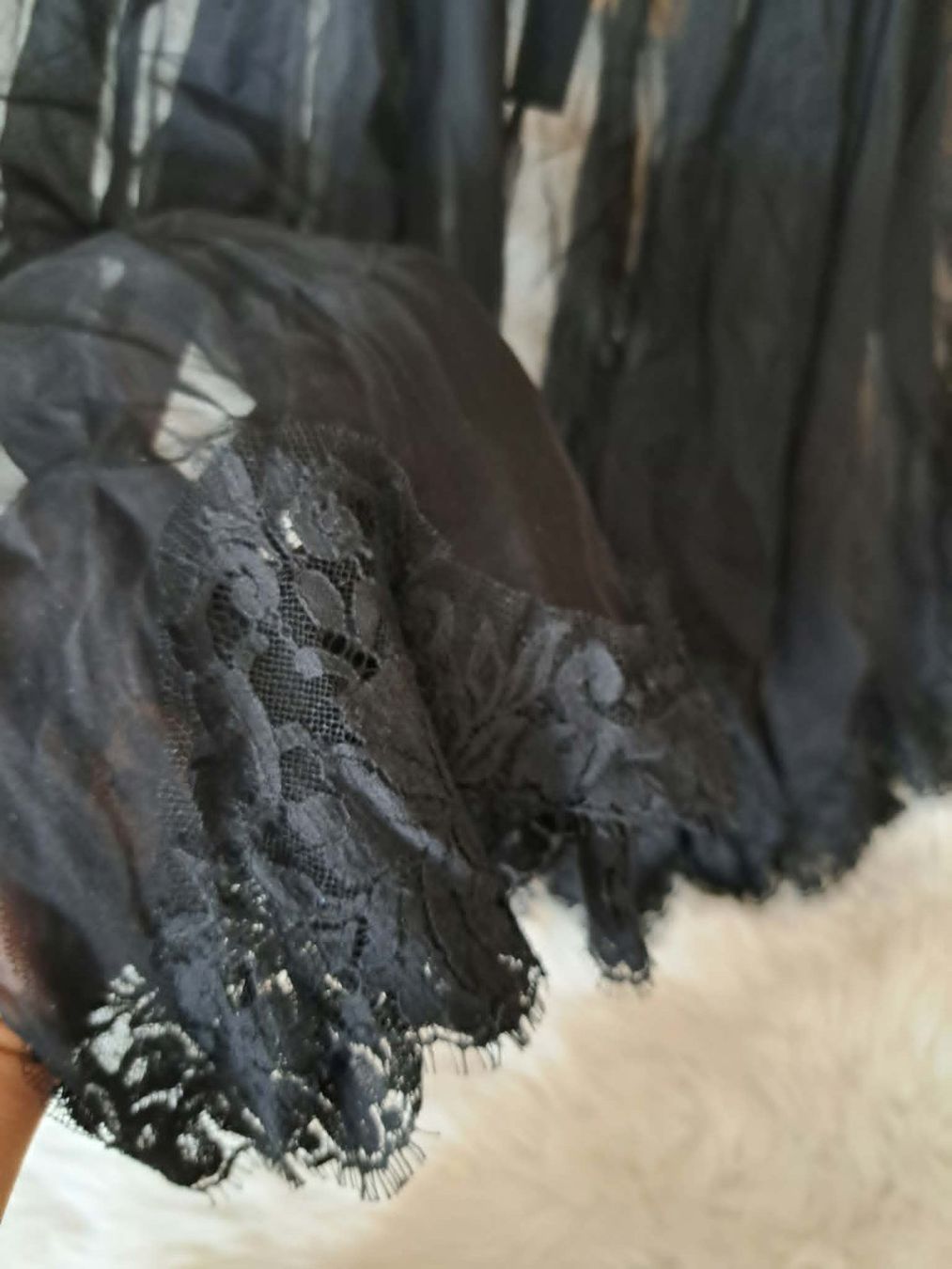 Dolce & Gabbana Vestiti: Dolce & Gabbana Spitzengefranter Kleid – Usato da Saas Grund venduto da IvanaXY 7