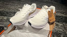 Nike Run Swift 3 Gr. 44 – NEU & OVP