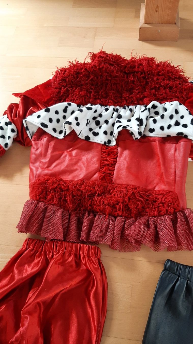 Costumi: Fasnachtskostüm Kind, 4-teilig – Usato da Kriens venduto da honig01 4