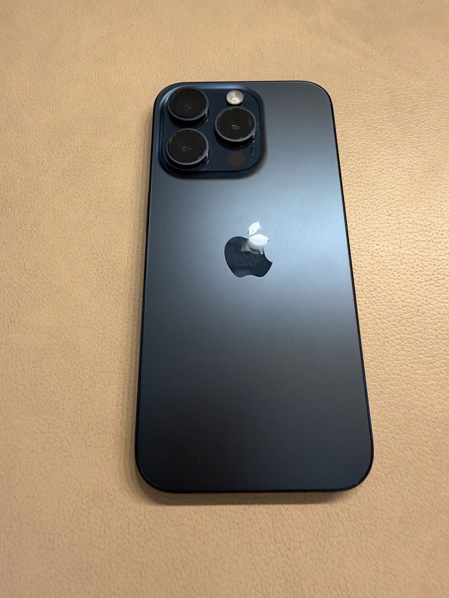 Apple Telefoni cellulari / Smartphones: Apple iPhone 15 Pro, 256GB, Blue Titanium, Good Condition – Usato da Wollerau venduto da mic_7s9c 1