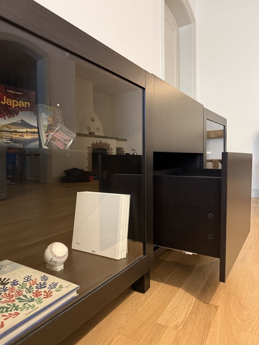 Ikea Mobili TV: Konsole / TV möbel Ikea BESTA – Usato da Zürich venduto da jud_wnk5 4