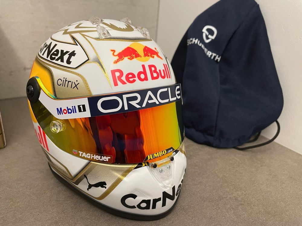 Max Verstappen Helm - Formula 1- 1:2 Skala - Schuberth (Neu (gemäss ...