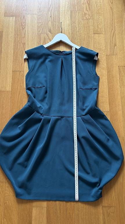 Kleider: Petrol Baloon Kleid Neu – Gebraucht aus Baden von Chrisenft 2