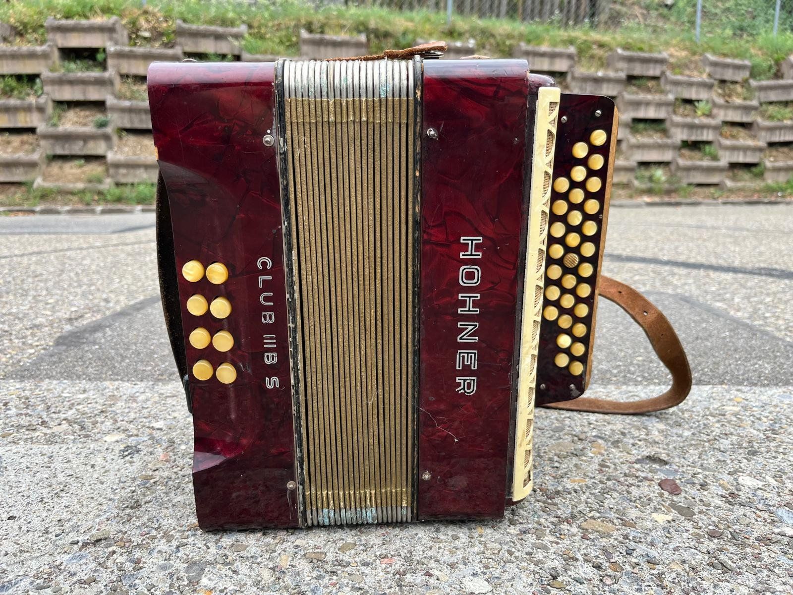 Instruments de musique: Akkorden gebraucht – D'occasion à Jona par DianaRa 1