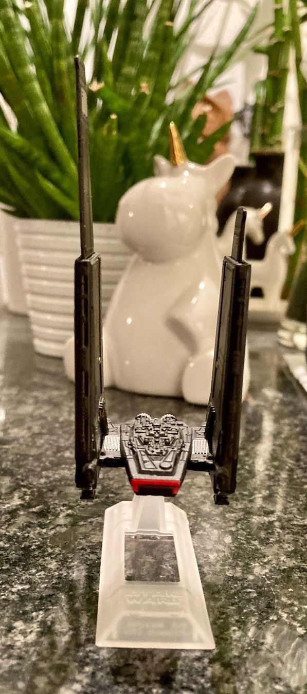 Star Wars Kit di modellismo & Modellini statici: Star Wars - Kylo Rens Command Shuttle – Nuovo (secondo la descrizione) da Rütihof venduto da Kelani 1