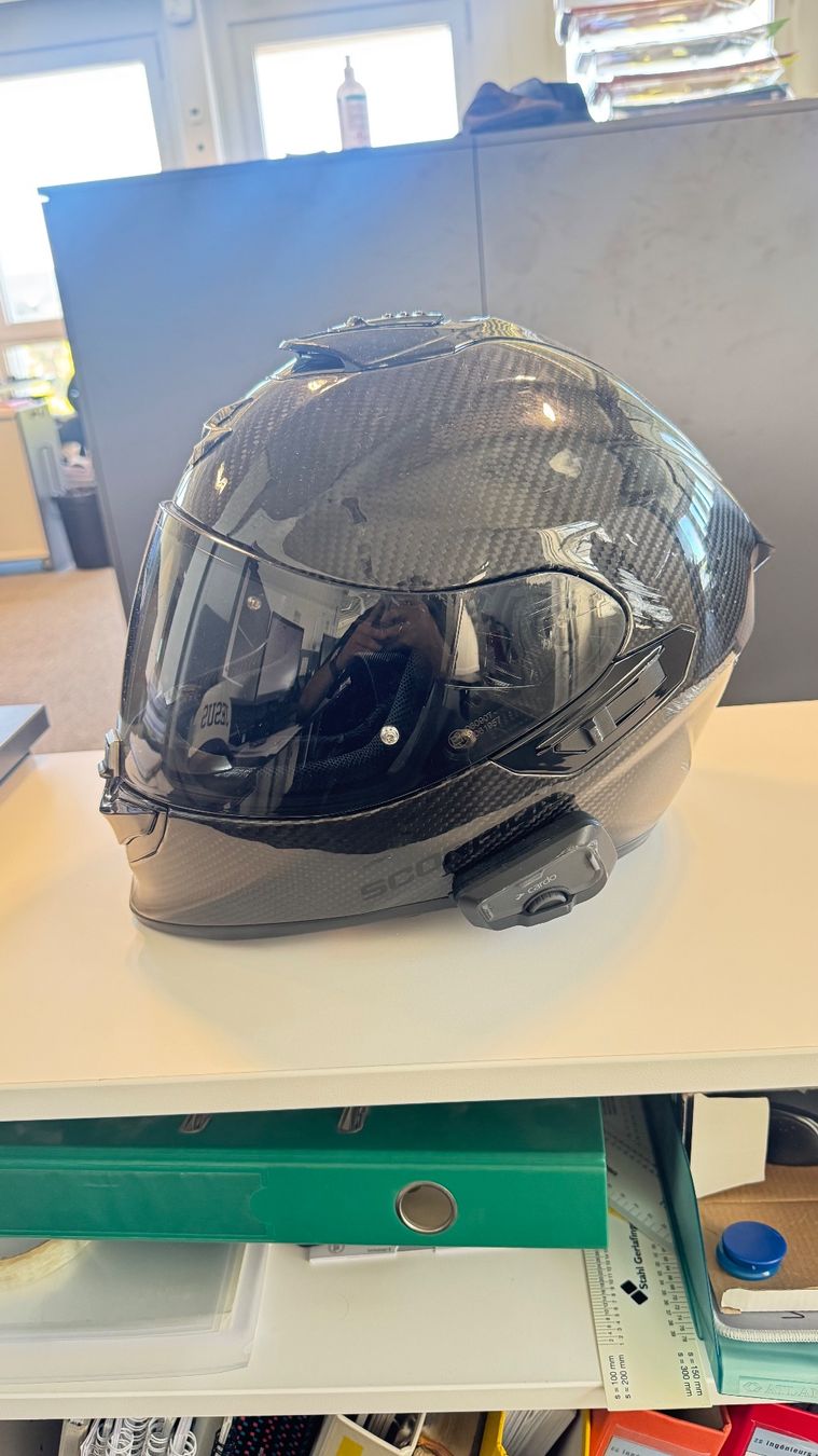 Caschi & visiere: Casque moto carbone Scorpion taille S – Usato da Grand-Lancy venduto da dan_pt5p