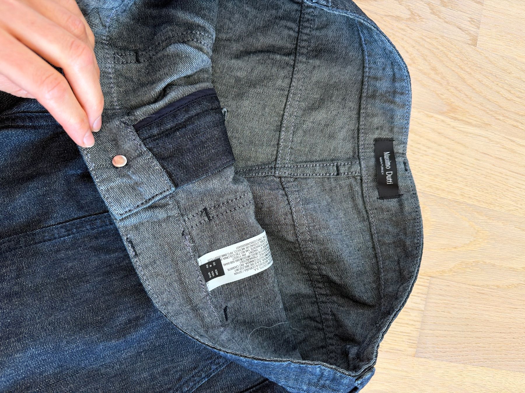 Massimo Dutti Pantaloni: Massimo Dutti Damen Jeans dunkelblau Grösse 40 – Usato da Hettlingen venduto da blu_tb6z 2