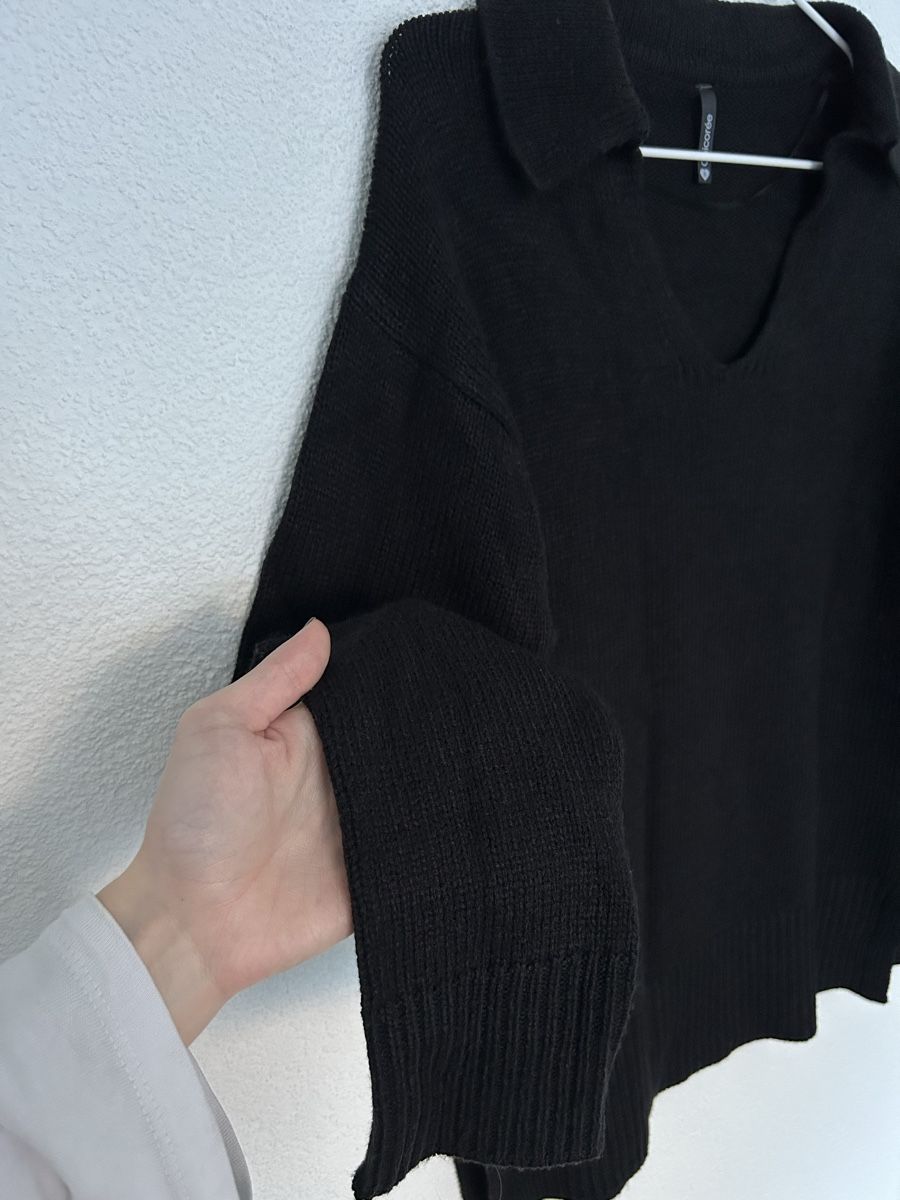 Pulls & Sweat-shirts: Schwarzer Strickpullover mit Kragen, Grösse S – Neuf (Voir description) à Chur par faja7000 1