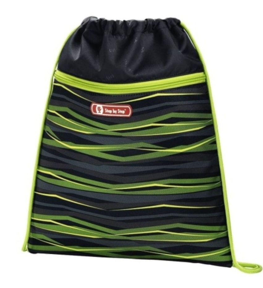 Allestimento di negozi e stand fieristici: Schulrucksack-Set Neupreis über 300.- – Usato da Heiligkreuz (Mels) venduto da gre_hh7q 1