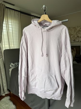 Brandy Melville NEW baby pink Hoodie (one size)