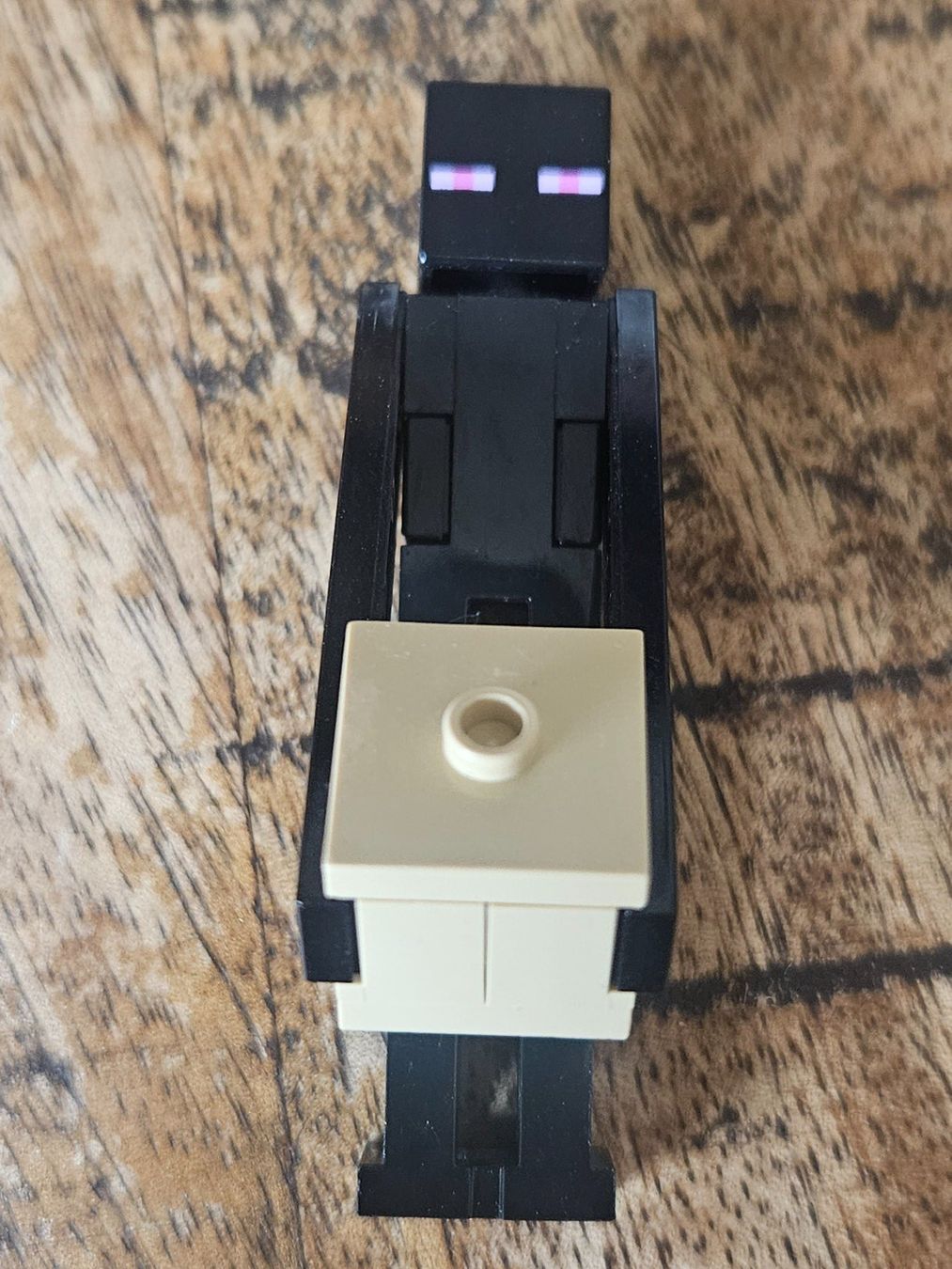 Lego Kit di costruzioni: lego figurine minecraft min139 Enderman - Tan Block – Usato da Confignon venduto da Ecrofigs