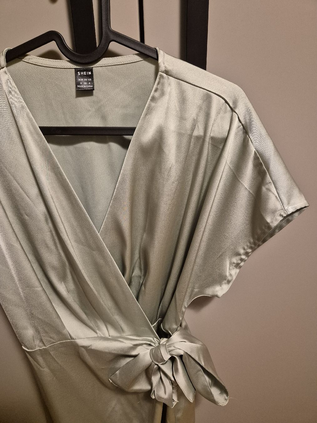 Vestiti: Wunderschönes Wickelkleid in mint - Grösse S – Usato da Wittenbach venduto da jo_bi93 1